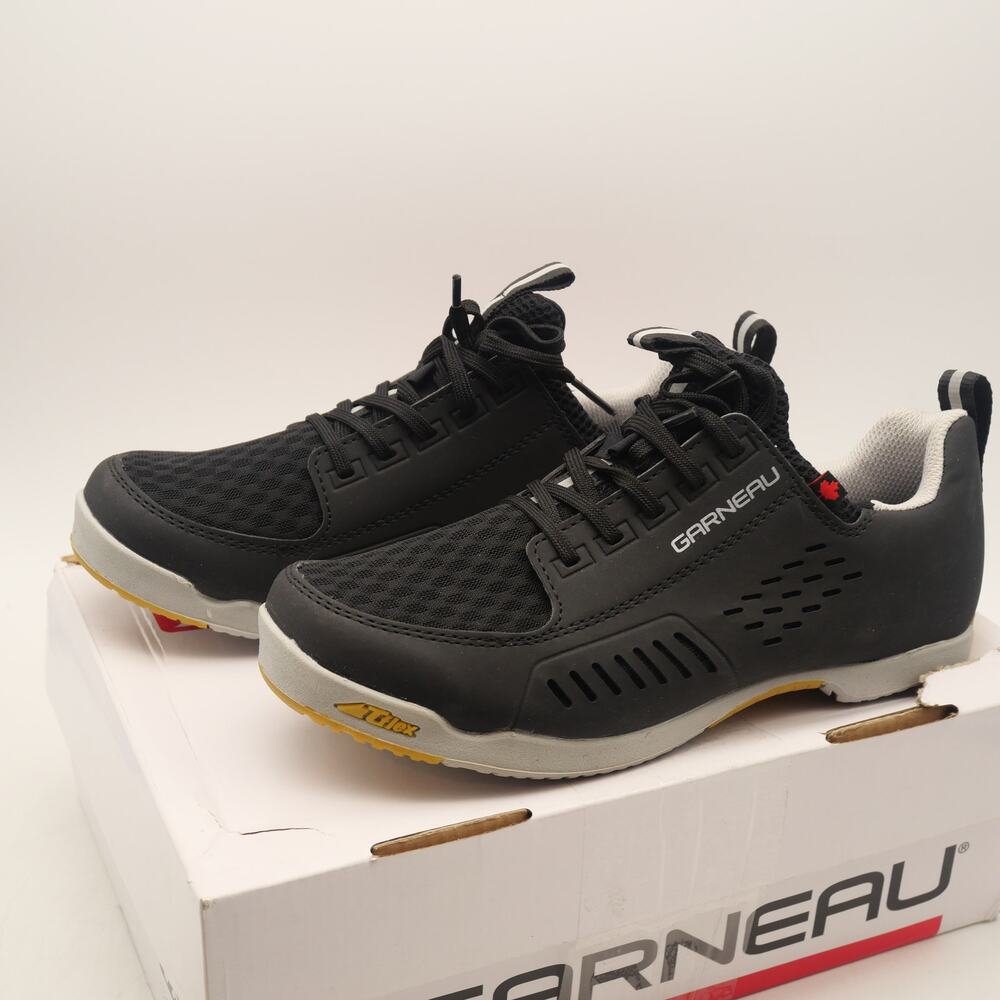 Louis Garneau Women's 9 Deville Cycling Shoes BLACK Size 40 NEW - Picture 1 of 12